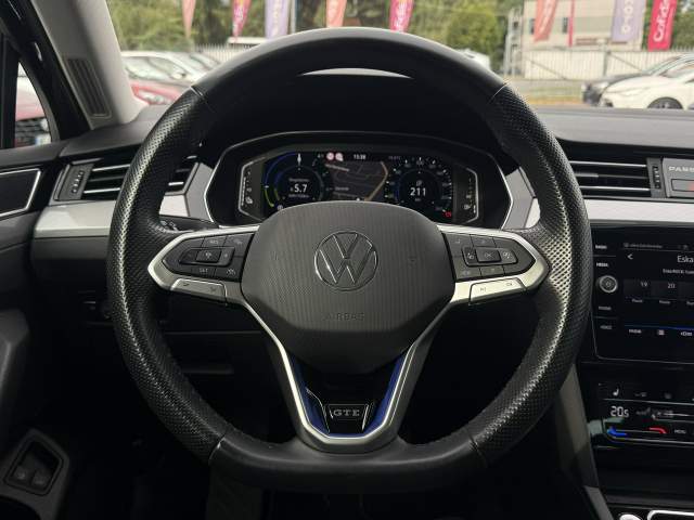 Volkswagen Passat B8 facelifting 2022 — zdjęcie 15