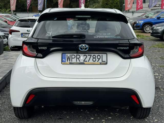 Toyota Yaris IV 2023 — zdjęcie 7