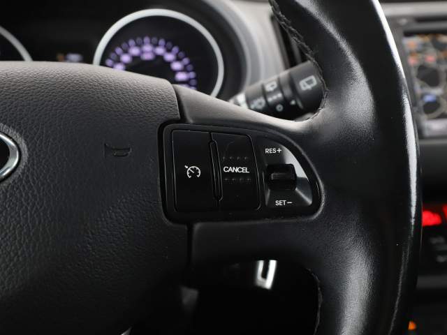 Kia Sportage III facelifting 2015 — zdjęcie 29