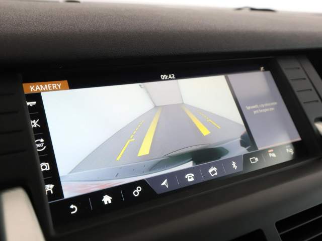Land Rover Discovery Sport I 2018 — zdjęcie 25