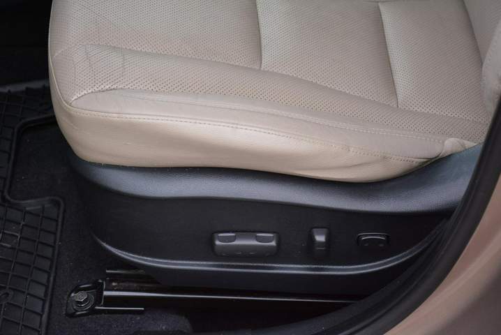 Hyundai i30 II 2013 — zdjęcie 18