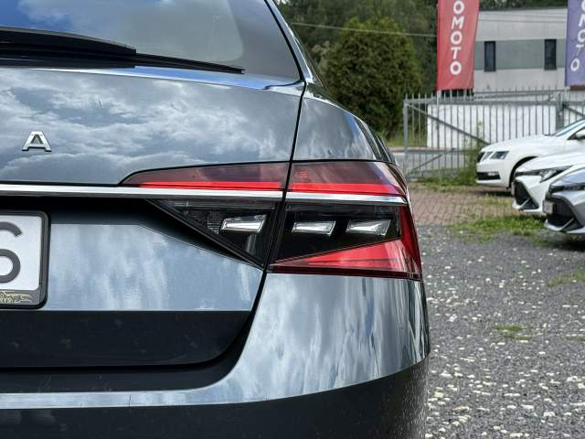 Skoda Superb III facelifting 2021 — zdjęcie 7
