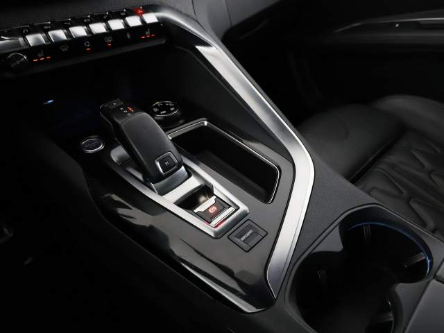 Peugeot 5008 II 2018 — zdjęcie 30