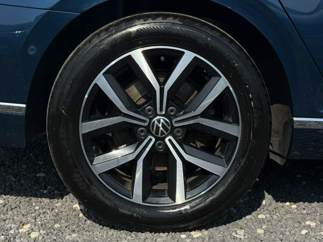 Volkswagen Passat B8 facelifting 2022 — zdjęcie 35