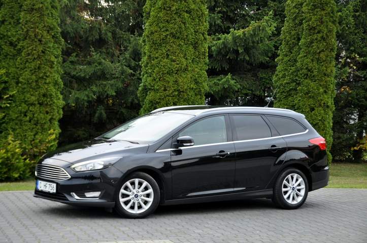 Ford Focus III facelifting 2015 — zdjęcie 11