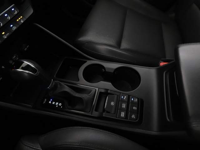 Hyundai Tucson III 2018 — zdjęcie 27