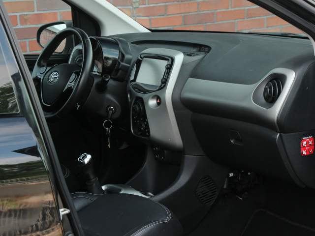 Toyota Aygo II 2017 — zdjęcie 34