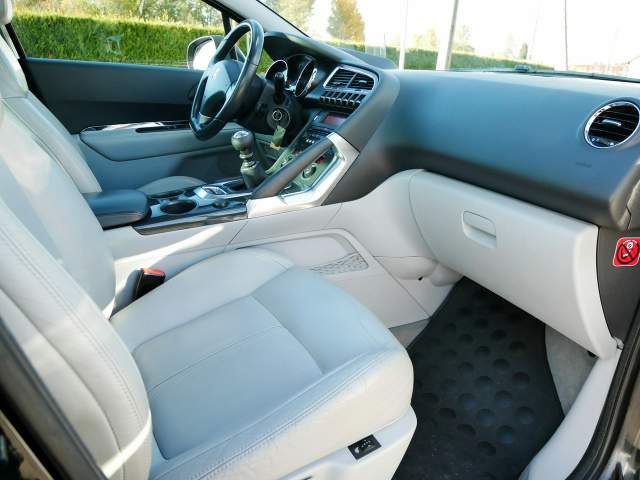 Peugeot 3008 I 2009 — zdjęcie 20