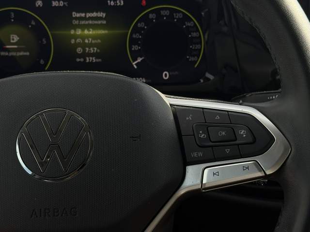 Volkswagen Golf VIII 2023 — zdjęcie 17