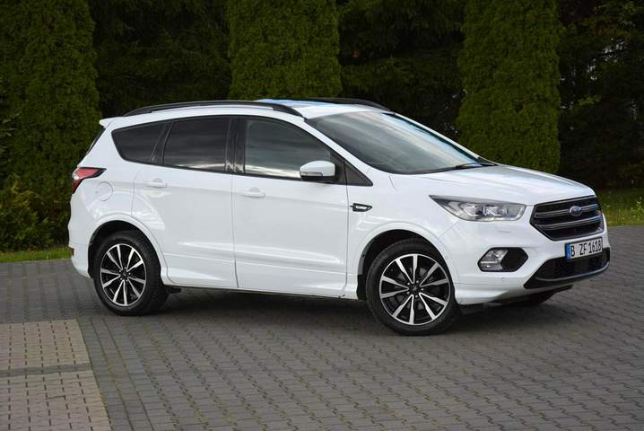 Ford Kuga II facelifting 2018 — zdjęcie 10