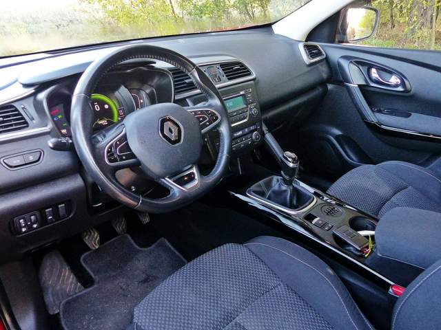 Renault Kadjar I 2016 — zdjęcie 17