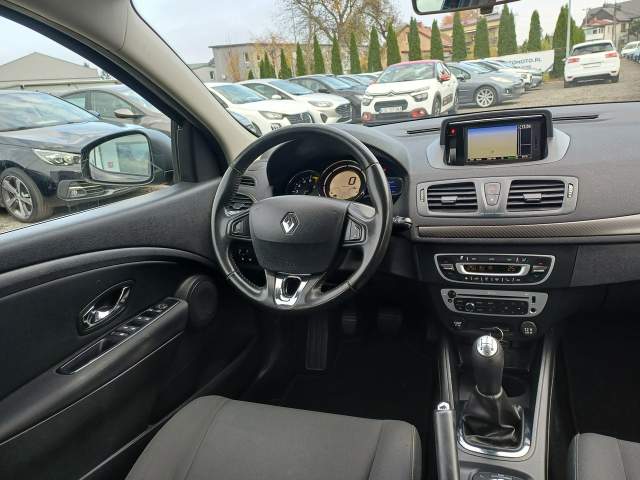 Renault Megane III facelifting 2013 — zdjęcie 17