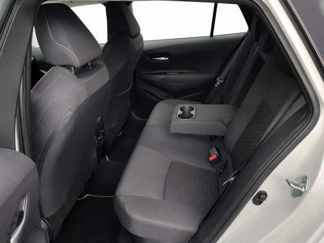 Toyota Corolla XII (E210) 2021 — zdjęcie 9