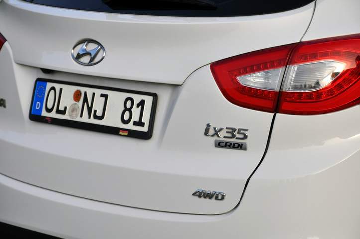 Hyundai ix35 I facelifting 2014 — zdjęcie 16