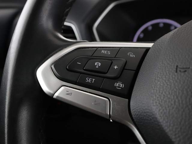 Volkswagen T-Cross I 2020 — zdjęcie 32