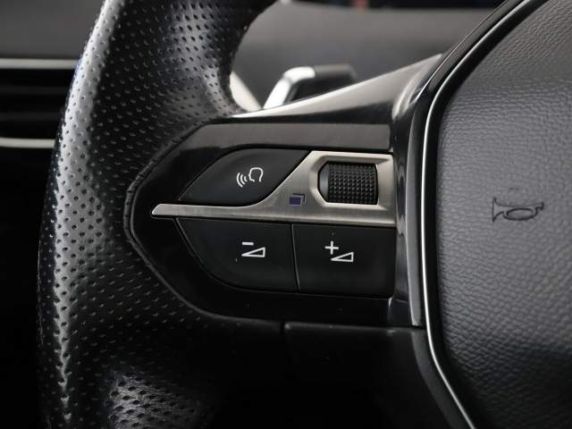 Peugeot 5008 II 2018 — zdjęcie 33