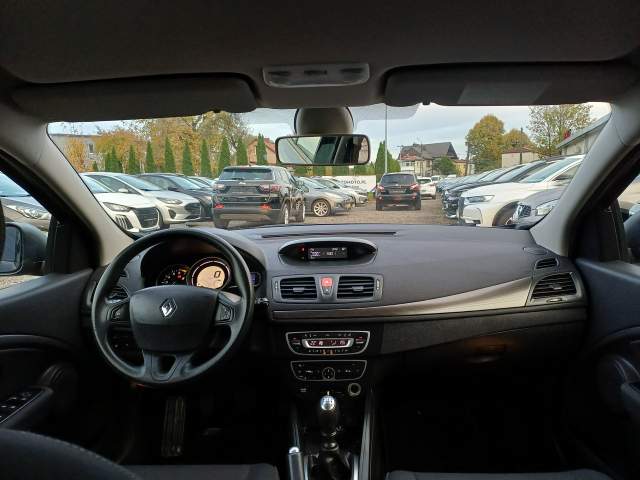 Renault Megane III 2011 — zdjęcie 25