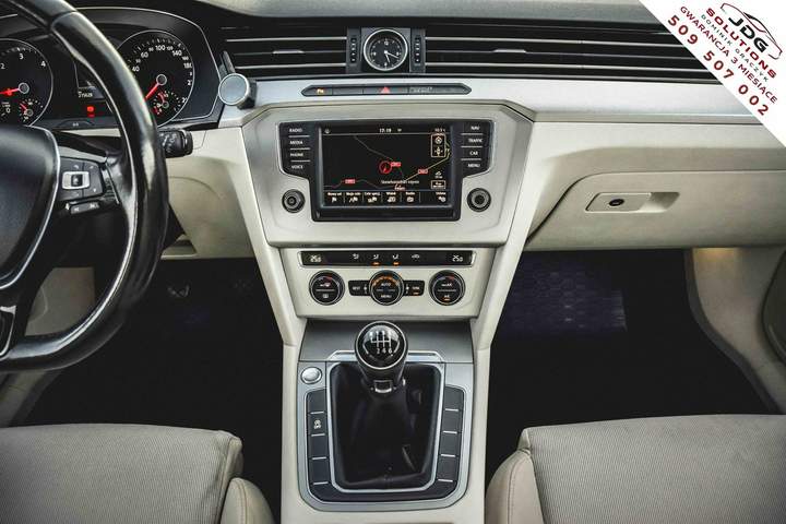 Volkswagen Passat B8 2017 — zdjęcie 20
