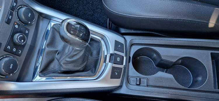 Opel Antara I facelifting 2016 — zdjęcie 37