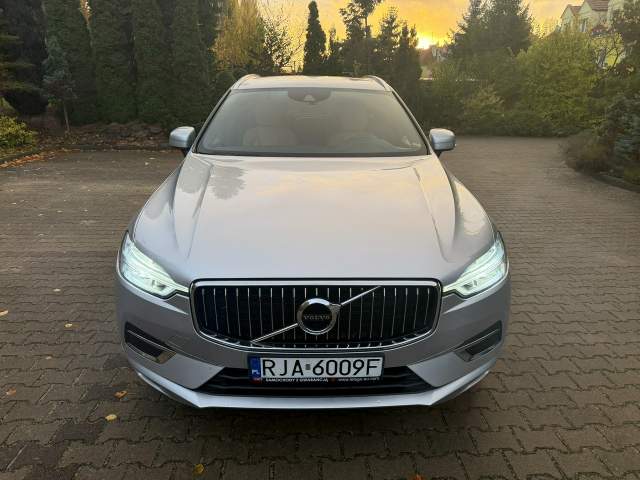 Volvo XC60 II 2020 — zdjęcie 24