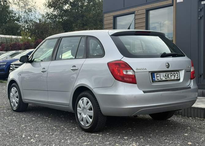 Skoda Fabia II facelifting 2013 — zdjęcie 6