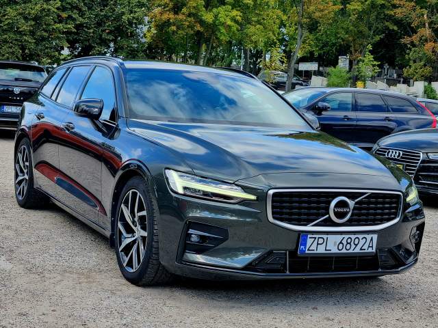 Volvo V60 II 2019 — zdjęcie 3