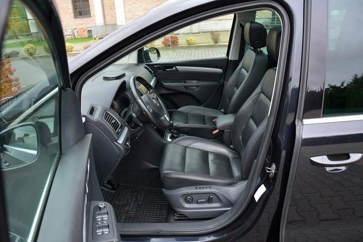 Volkswagen Sharan II 2013 — zdjęcie 19