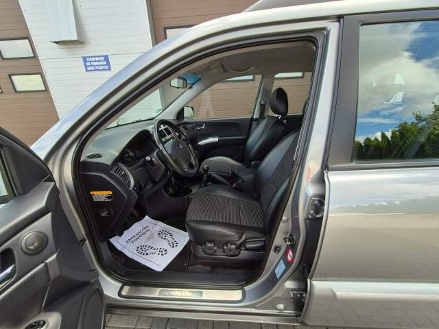 Kia Sportage II 2006 — zdjęcie 16