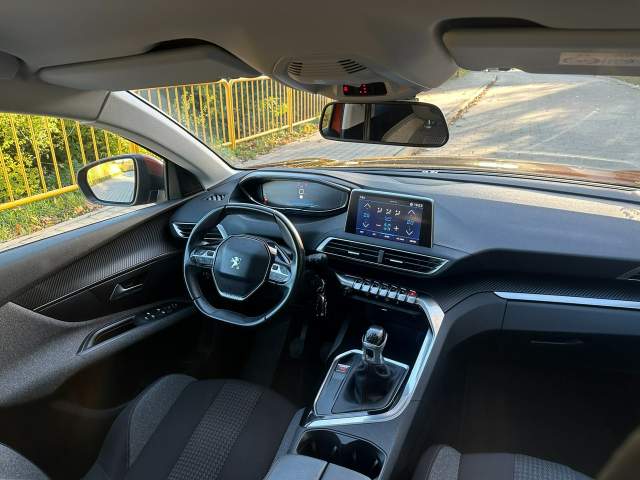 Peugeot 3008 II 2018 — zdjęcie 8