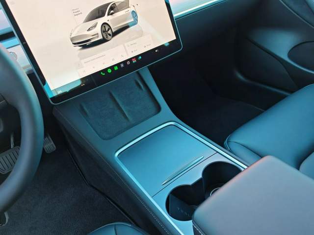 Tesla Model 3 I 2023 — zdjęcie 22