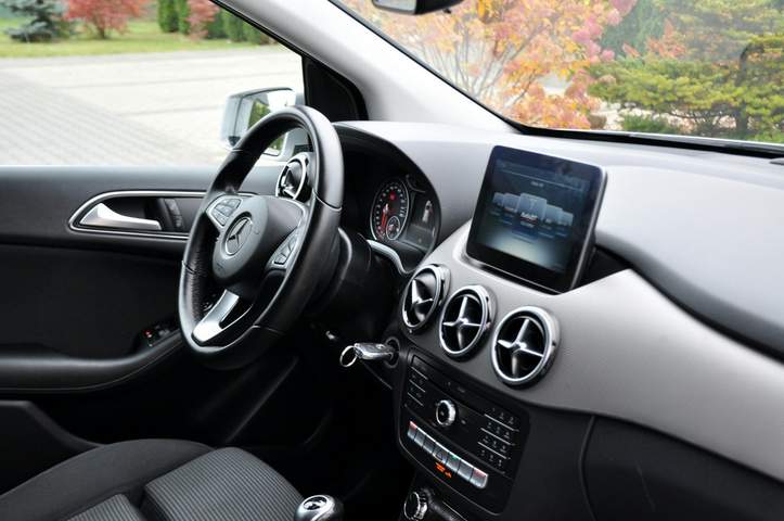 Mercedes-Benz B-Klasa II (W246) facelifting 2016 — zdjęcie 18