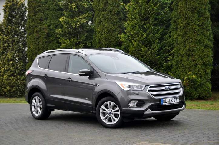 Ford Kuga II facelifting 2017 — zdjęcie 3