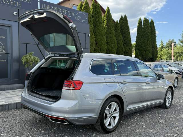 Volkswagen Passat B8 facelifting 2022 — zdjęcie 35