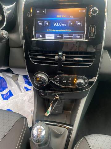 Renault Clio IV 2013 — zdjęcie 12