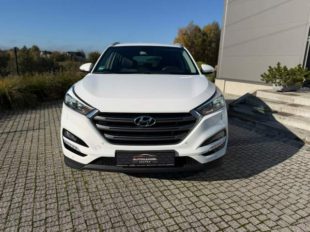 Hyundai Tucson III 2016 — zdjęcie 2