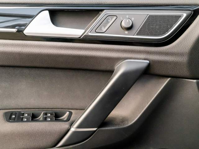 Volkswagen Golf Sportsvan I 2015 — zdjęcie 20