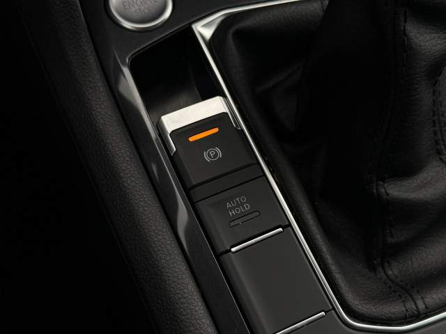 Volkswagen Tiguan II 2021 — zdjęcie 22