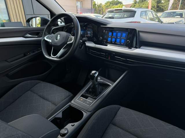 Volkswagen Golf VIII 2021 — zdjęcie 15