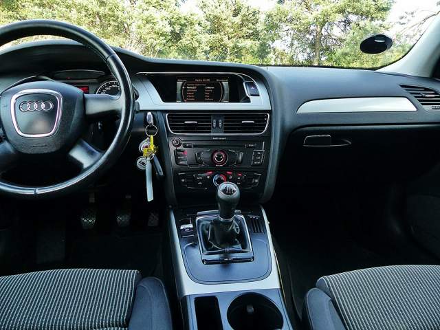 Audi A4 IV (B8) 2008 — zdjęcie 37