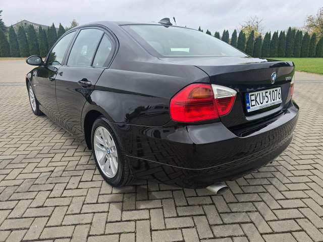 BMW 3 serii V (E90/E91/E92/E93) 2007 — zdjęcie 12