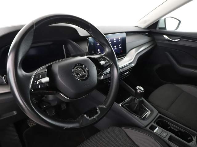 Skoda Octavia III (A7) facelifting 2020 — zdjęcie 14