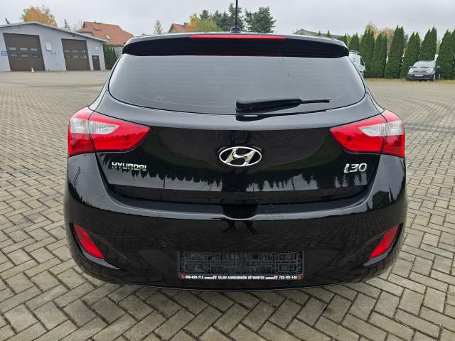 Hyundai i30 II 2013 — zdjęcie 11