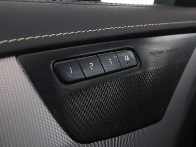 Volvo XC90 II facelifting 1 2021 — zdjęcie 38