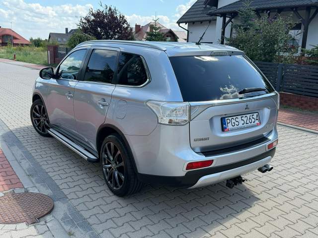 Mitsubishi Outlander III facelifting 2 2015 — zdjęcie 4