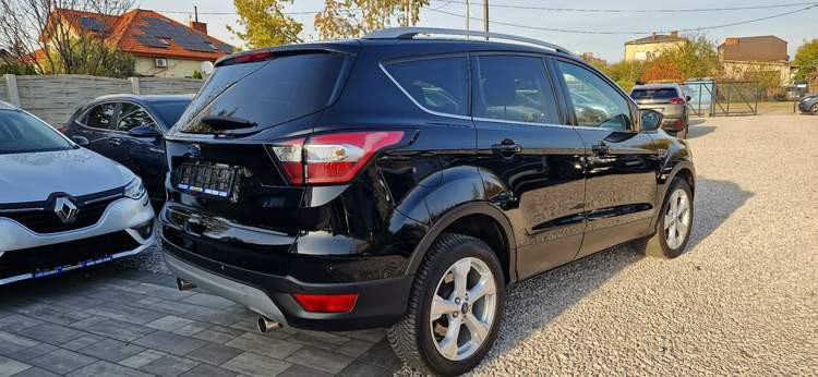 Ford Kuga II facelifting 2017 — zdjęcie 11