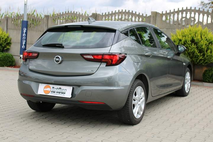 Opel Astra J facelifting 2018 — zdjęcie 8