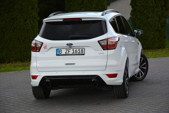 Ford Kuga II facelifting 2018 — zdjęcie 14