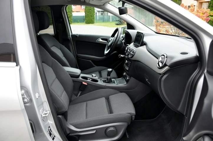 Mercedes-Benz B-Klasa II (W246) facelifting 2016 — zdjęcie 17