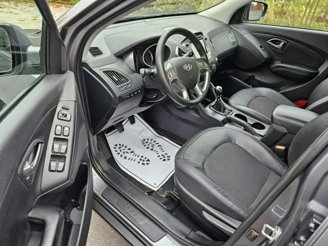 Hyundai ix35 I facelifting 2015 — zdjęcie 10