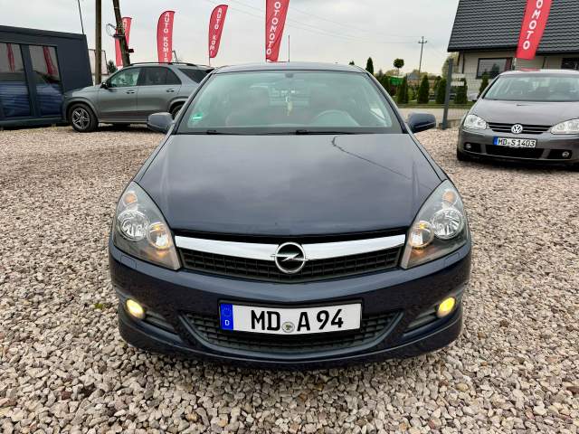 Opel Astra H facelifting 2008 — zdjęcie 11